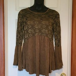 Tru Self. Boutique tunic top